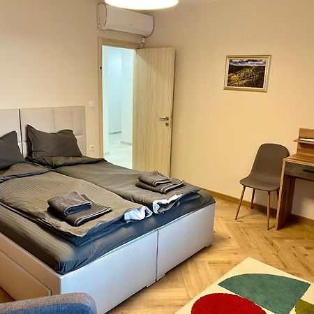 Parkview Luxury In City Center 8 Veliko Tarnovo Kültér fotó