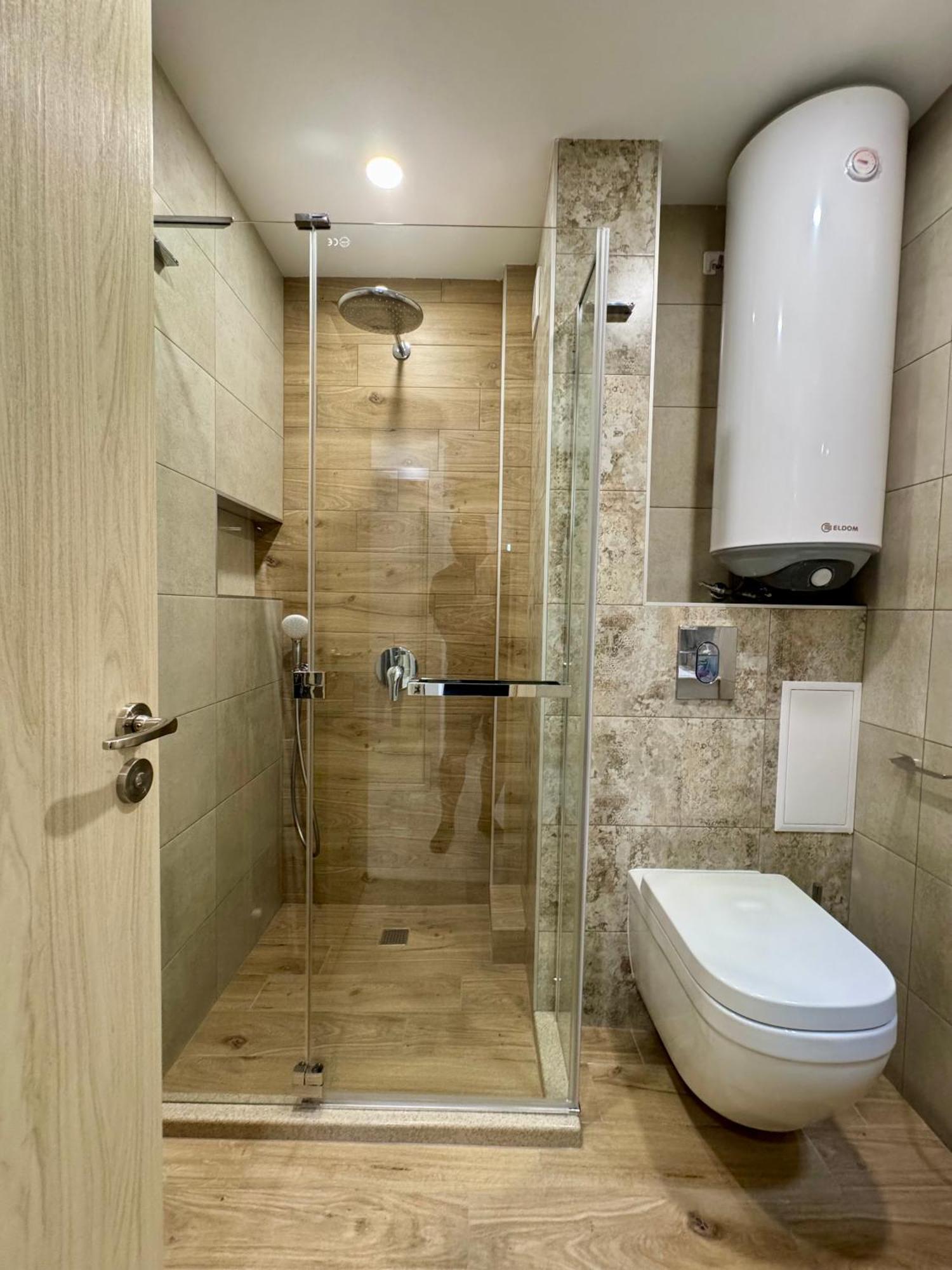 Parkview Luxury In City Center 8 Veliko Tarnovo Kültér fotó